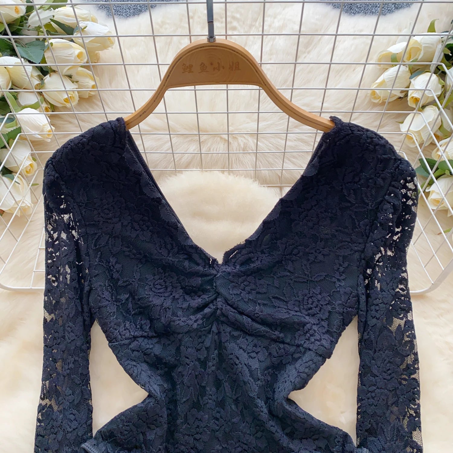 Lace Splice Mesh V Neck Long Sleeves Bodysuits
