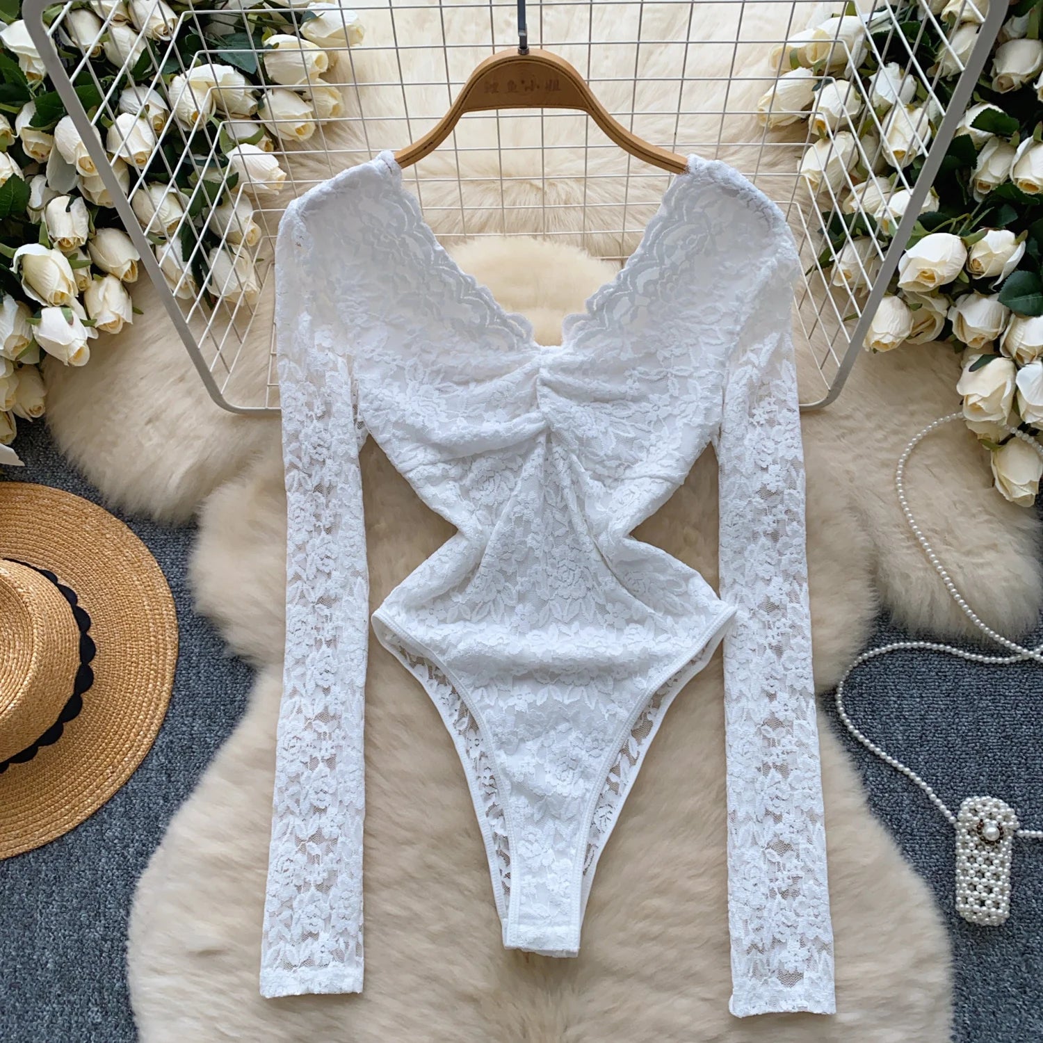 Lace Splice Mesh V Neck Long Sleeves Bodysuits