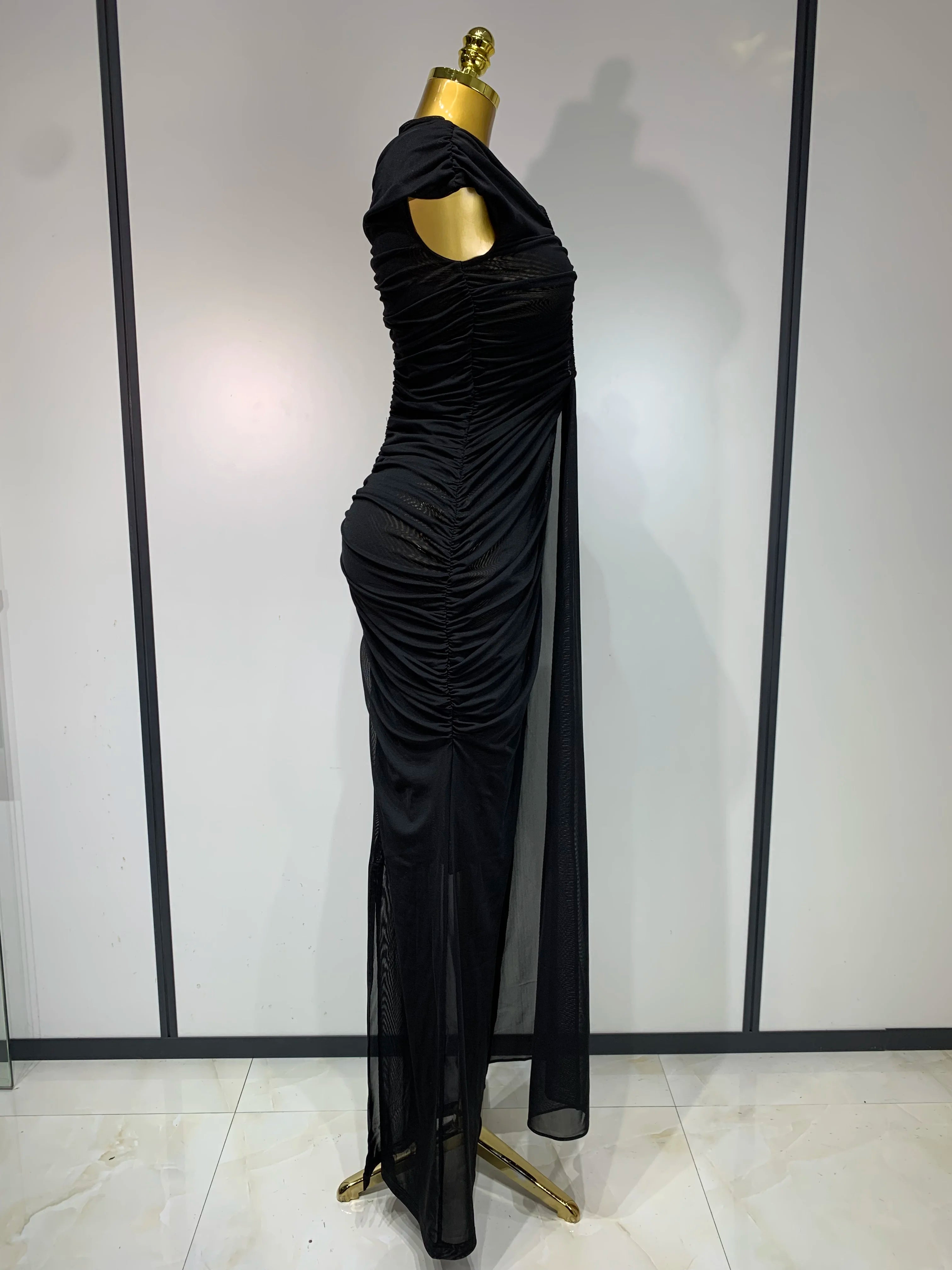 Hollow Out Sleeveless O-Neck Bodycon Dress